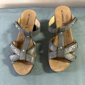 Romika comfort sandals. Worn once,  excellent cond. Slate blue, size 39 or 8.5US